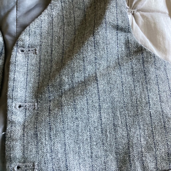 Boys Janie and Jack gray vest - Picture 3 of 5